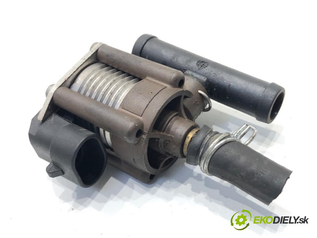 BMW E60 sedan 2004 170 kW 530 i 2979 vstřikovač LPG 67R-017294