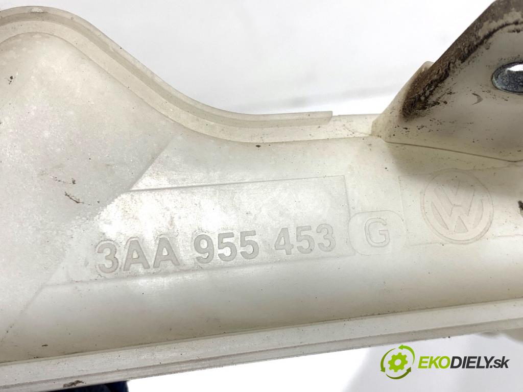 VW PASSAT B7 Kombi 2011 125 kW 2.0 TDI 1968 nádržka ostřikovačů 3AA955453G