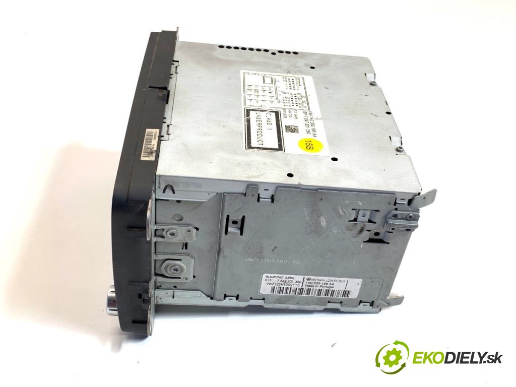 VW PASSAT B7 Kombi 2011 125 kW 2.0 TDI 1968 RADIO 1K0035186AA (Audio zariadenie)