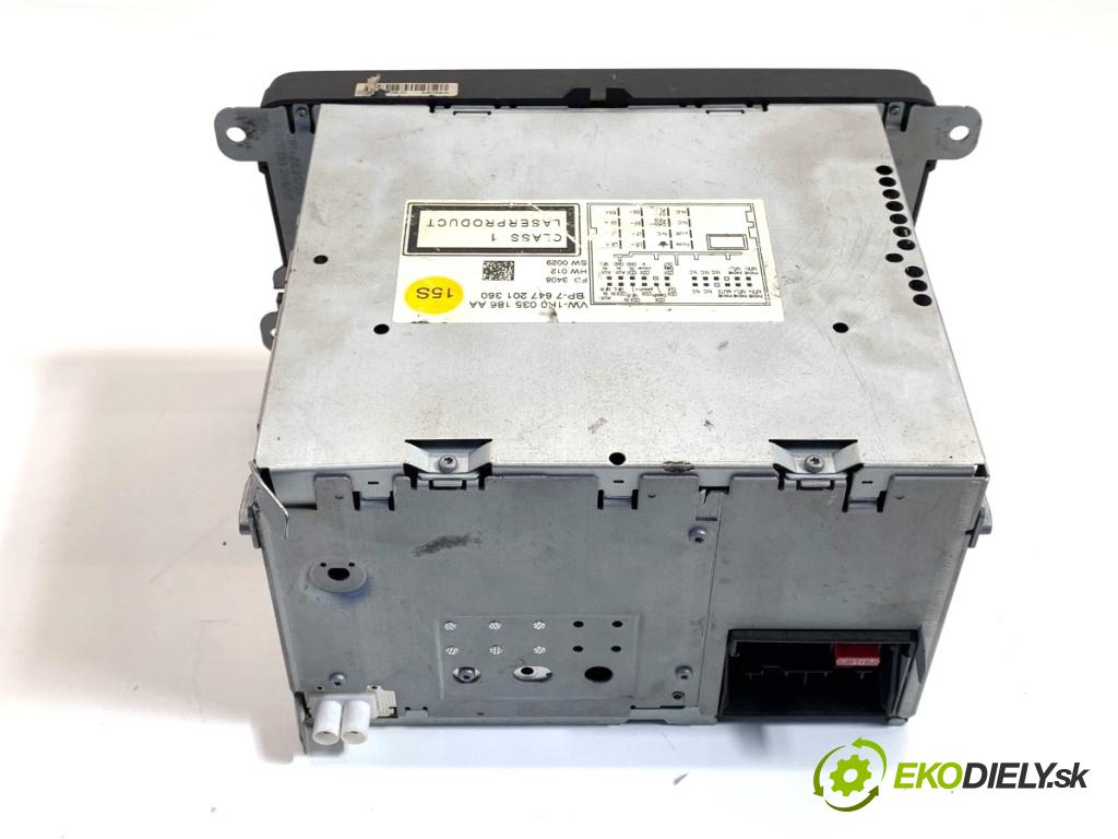 VW PASSAT B7 Kombi 2011 125 kW 2.0 TDI 1968 RADIO 1K0035186AA (Audio zariadenie)