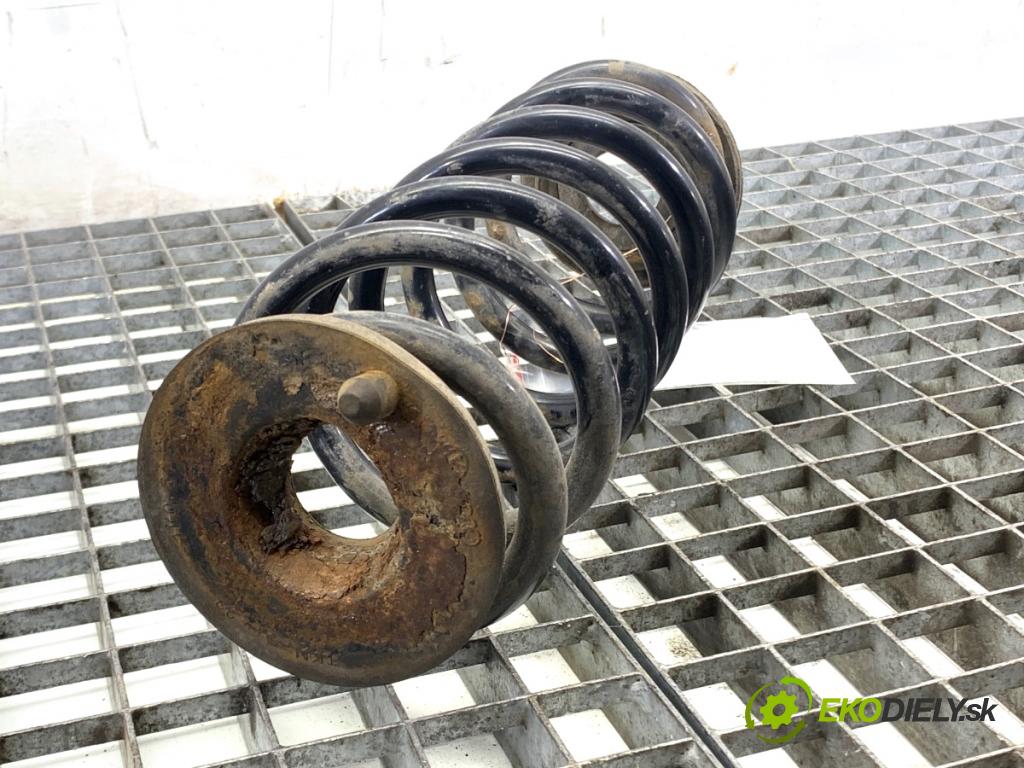 VW PASSAT B7 Kombi 2011 125 kW 2.0 TDI 1968 Pružina zad  (Kľučka dverí ostatné)