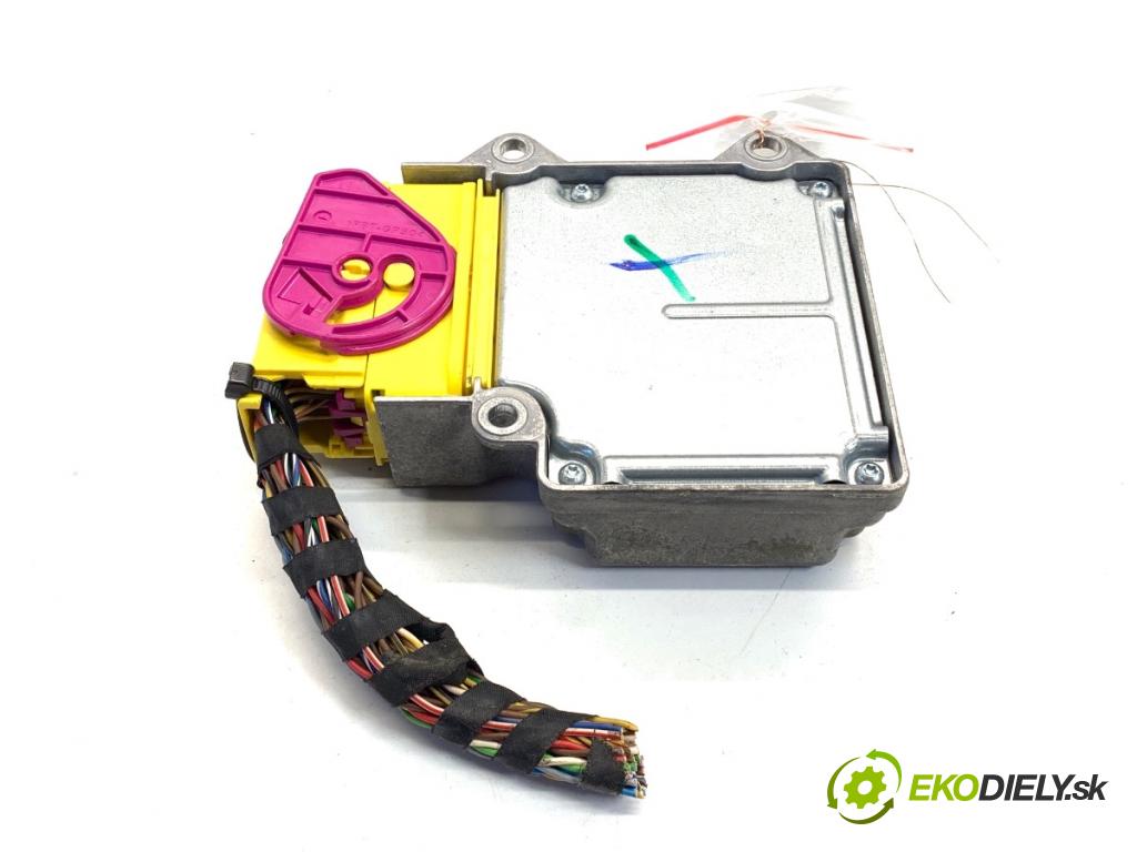 VW PASSAT B7 Kombi 2011 125 kW 2.0 TDI 1968 senzor airbag 5N0959655R (Snímač)