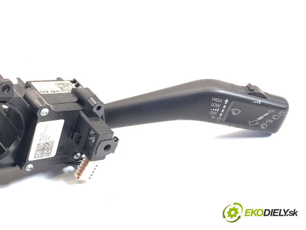 VW PASSAT B7 Kombi 2011 125 kW 2.0 TDI 1968 Prepínač kombinovaný 3C9953501BN (Prepínacie páčky pod volantom)