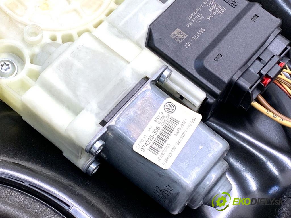 VW PASSAT B7 Kombi 2011 125 kW 2.0 TDI 1968 mechanismus okna levý zadní část 3AA839755