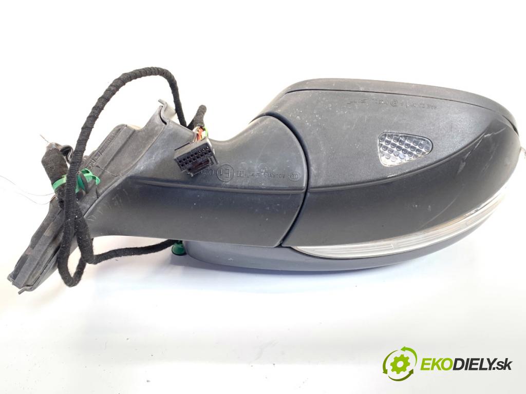 VW PASSAT B7 Kombi 2011 125 kW 2.0 TDI 1968 Spätné zrkadlo pravy