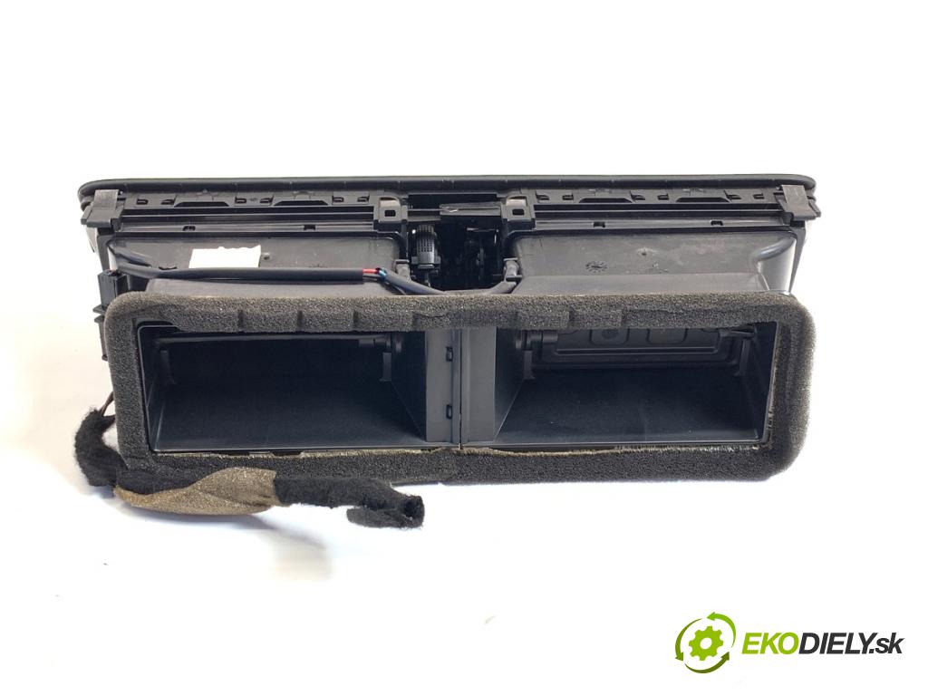 VW PASSAT B7 Kombi 2011 125 kW 2.0 TDI 1968 Mriežky kúrenia predný 3AB819728A