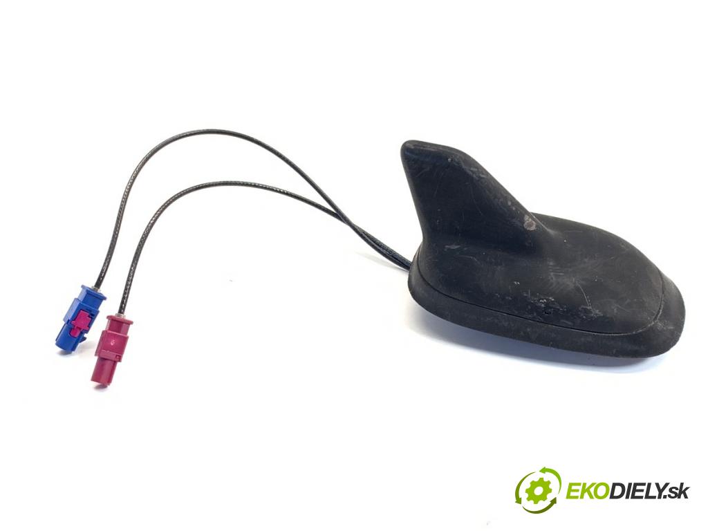 VW PASSAT B7 Kombi 2011 125 kW 2.0 TDI 1968 ANTENA 3C0035507N