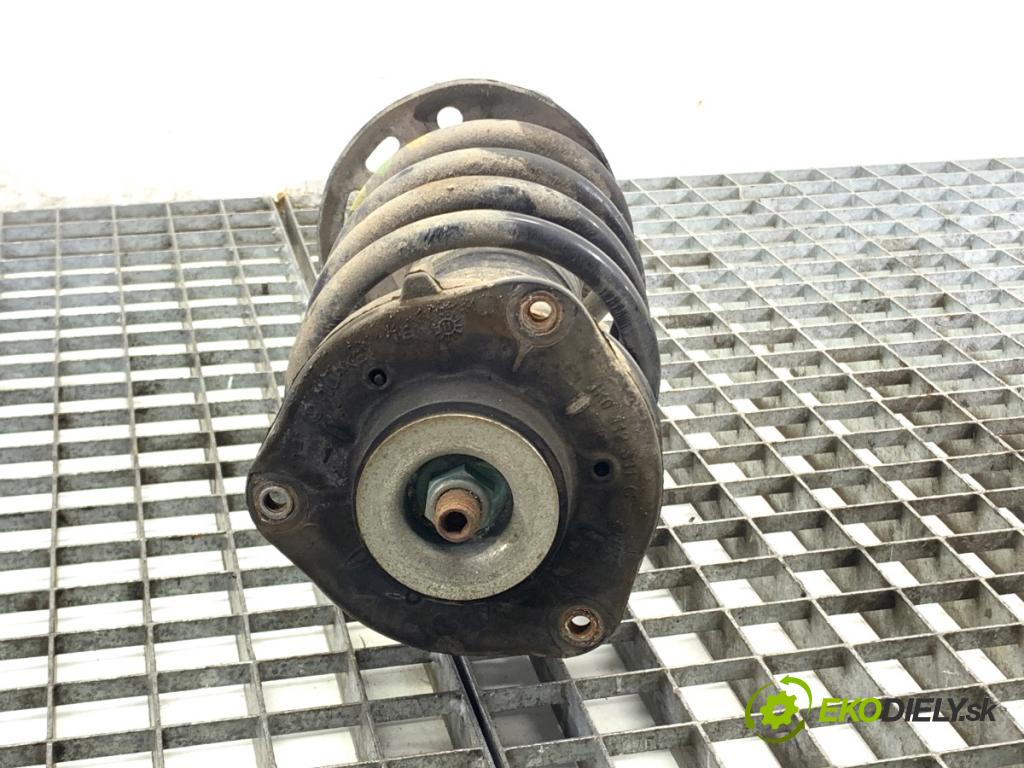 VW PASSAT B7 Kombi 2011 125 kW 2.0 TDI 1968 tlumič pravý přední část ZE