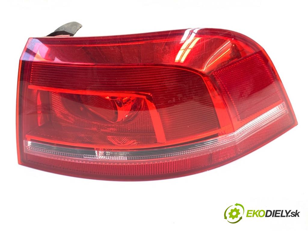 VW PASSAT B7 Kombi 2011 125 kW 2.0 TDI 1968 Svetlo pravy zad 3AF945096C