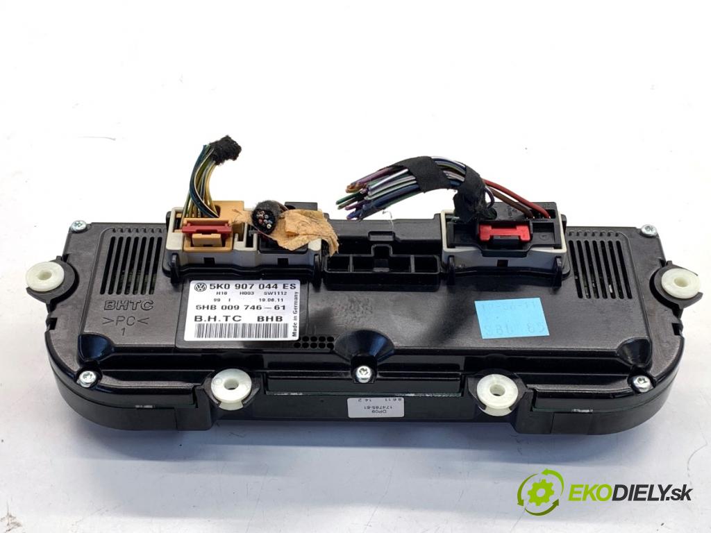 VW PASSAT B7 Kombi 2011 125 kW 2.0 TDI 1968 Panel ovládaní topení 5K0907044ES (Páčky pod volantem)