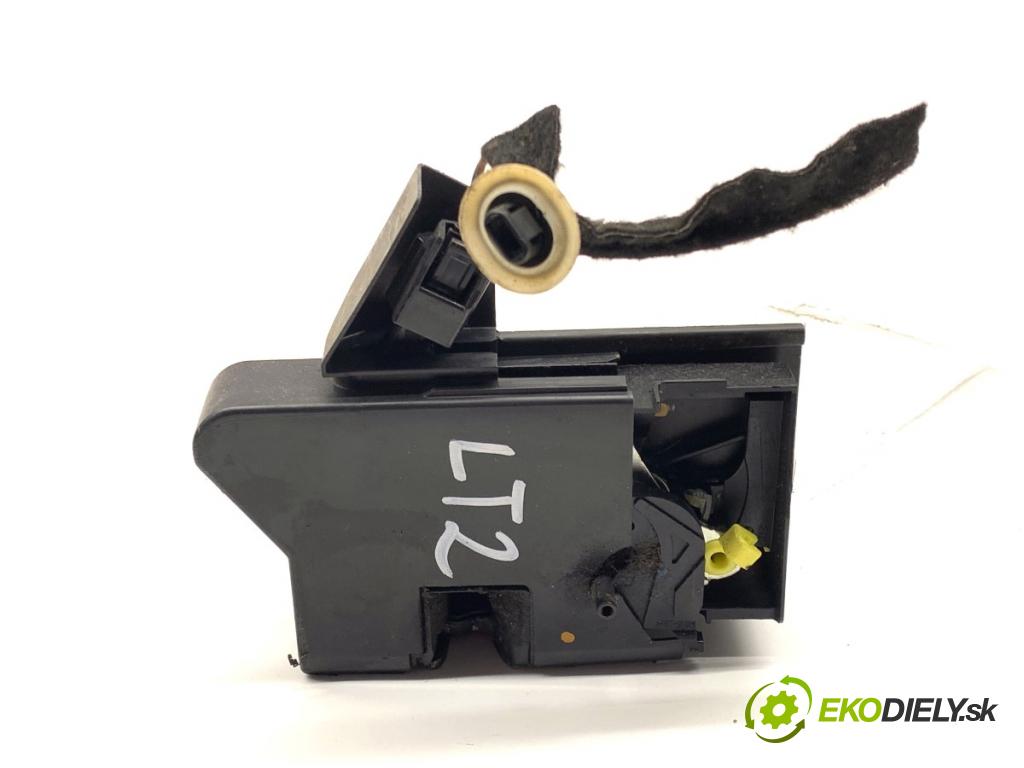 DACIA LOGAN II sedan 2019 54 kW 1.0 SCe 75 998 zámok Dvere ľavy zad 825033585R