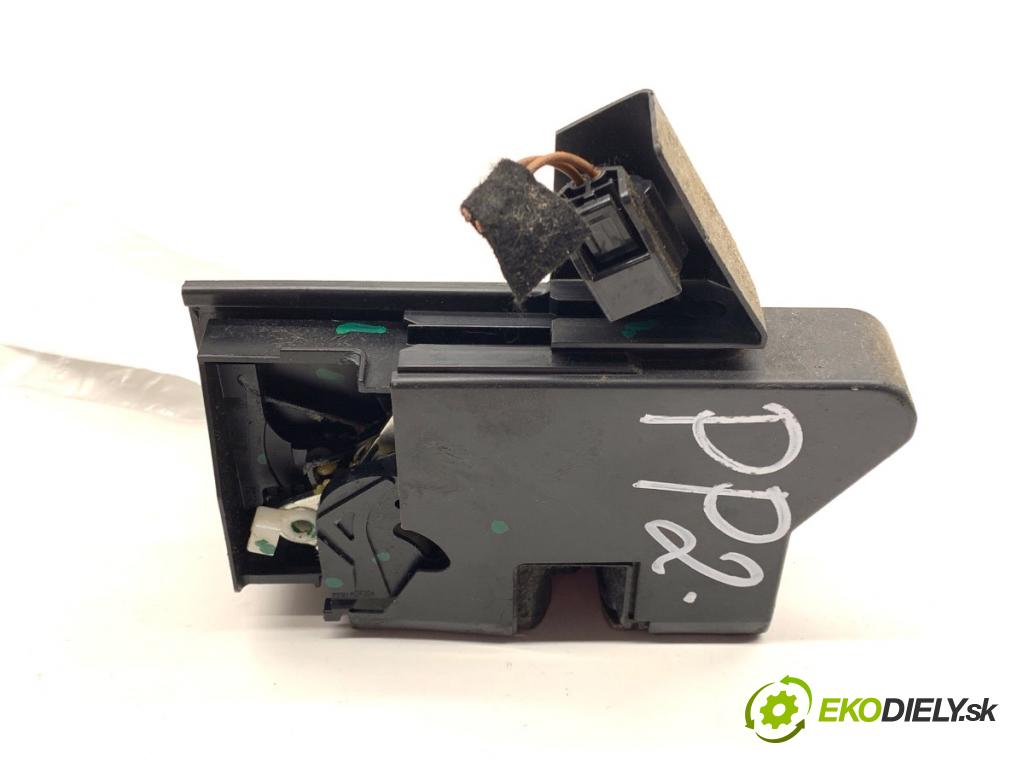 DACIA LOGAN II sedan 2019 54 kW 1.0 SCe 75 998 zámok Dvere pravy predný 805026816R