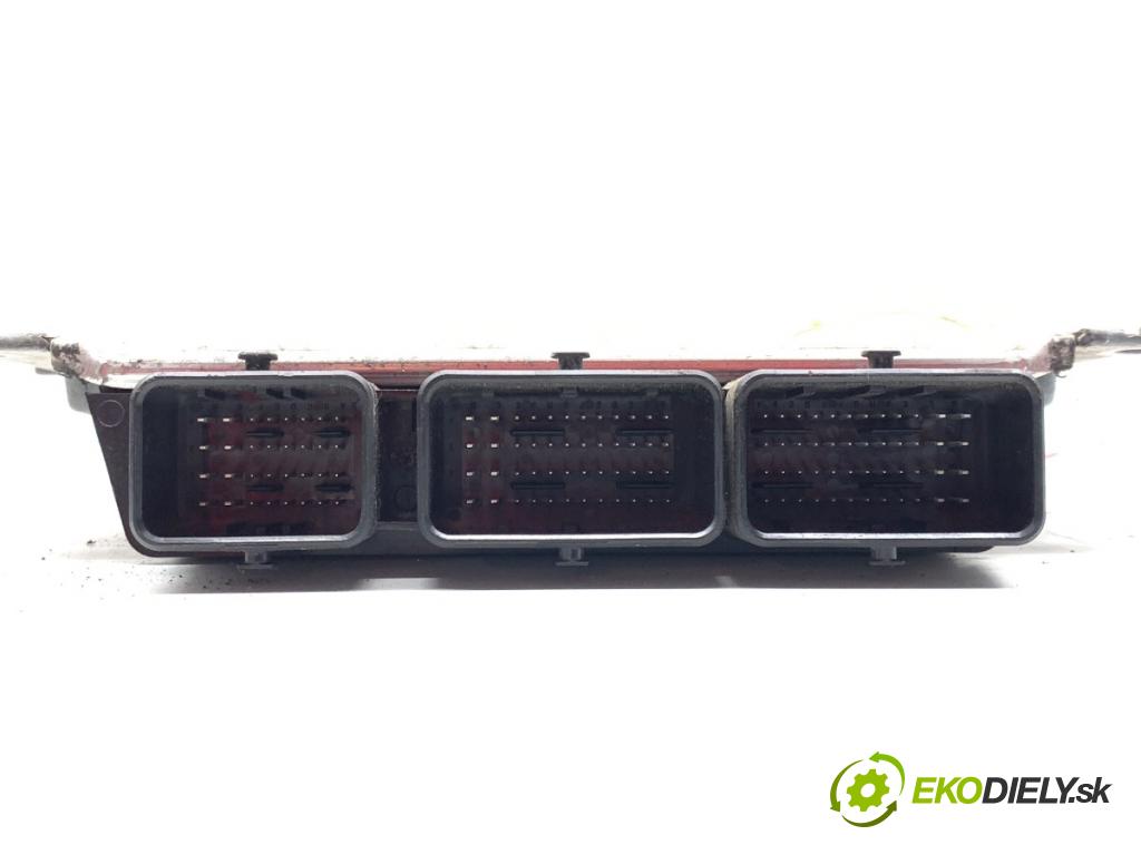 DACIA LOGAN II sedan 2019 54 kW 1.0 SCe 75 998 riadiaca jednotka Motor 237102892S (Riadiaca jednotka)