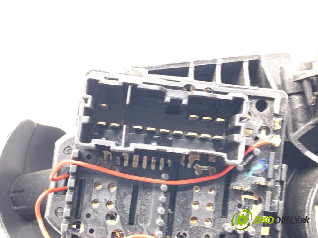 DACIA LOGAN II sedan 2019 54 kW 1.0 SCe 75 998 Prepínač kombinovaný 255675391R (Prepínacie páčky pod volantom)