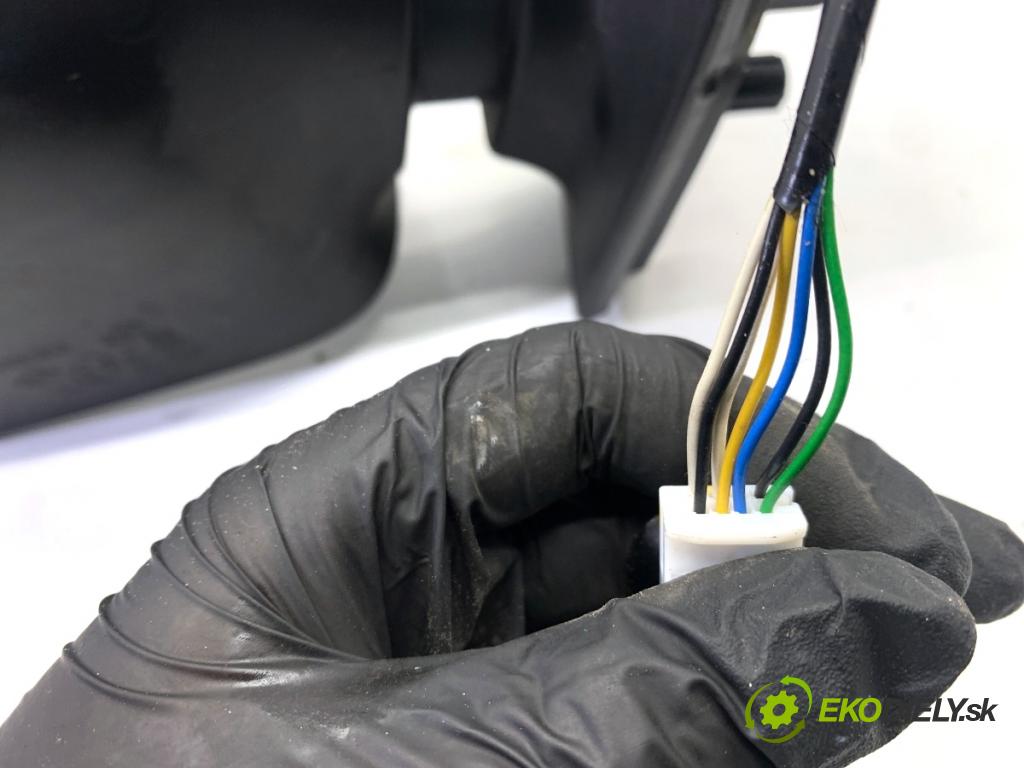 DACIA LOGAN II sedan 2019 54 kW 1.0 SCe 75 998 Spätné zrkadlo pravy