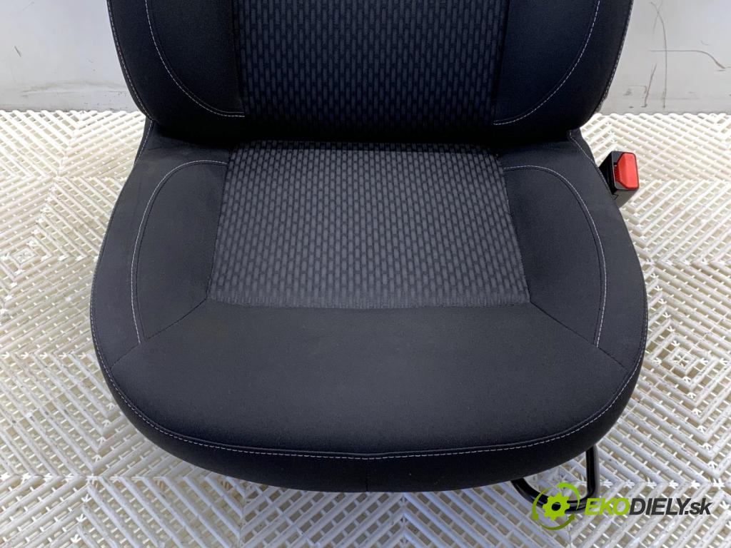 DACIA LOGAN II sedan 2019 54 kW 1.0 SCe 75 998 Sedadlo pravy predný