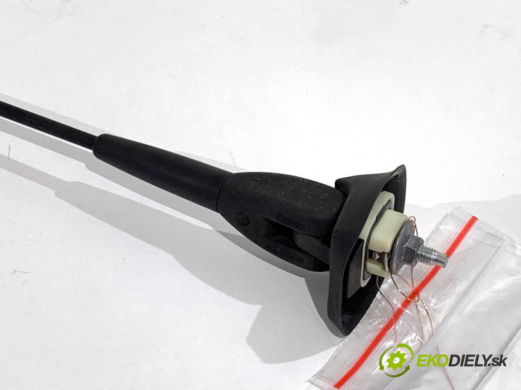 DACIA LOGAN II sedan 2019 54 kW 1.0 SCe 75 998 ANTENA