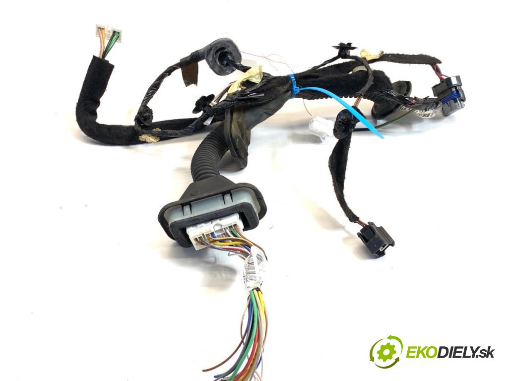 DACIA LOGAN II sedan 2019 54 kW 1.0 SCe 75 998 Káblovačka Dvere predný ľavy 241241110R