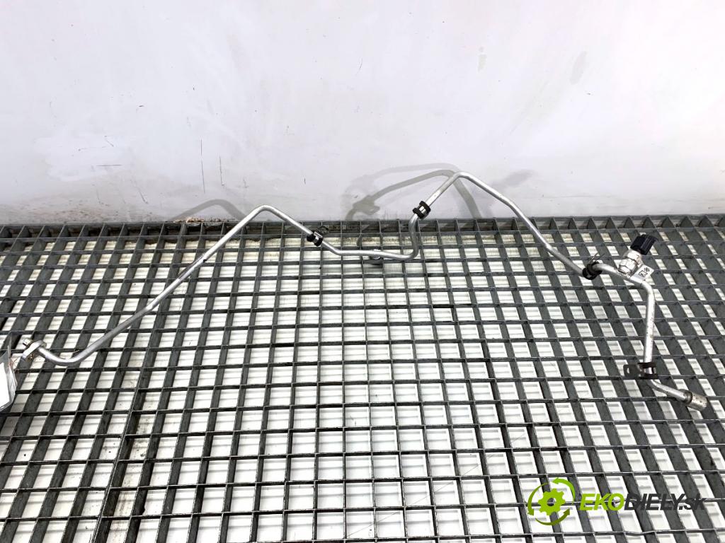 DACIA LOGAN II sedan 2019 54 kW 1.0 SCe 75 998 rúrka klimatizace 924405959R (Trubka klimatizace)