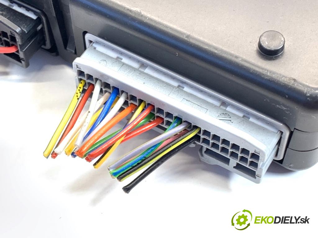 DACIA LOGAN II sedan 2019 54 kW 1.0 SCe 75 998 Modul kúrenia 285254482R