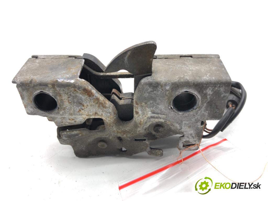 SKODA RAPID liftback 2017 85 kW 1.6 TDI 1598 zámok kapoty predný 5JA823509E