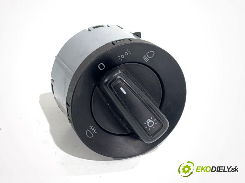 SKODA RAPID liftback 2017 85 kW 1.6 TDI 1598 Spínač svetiel 5E0941431G