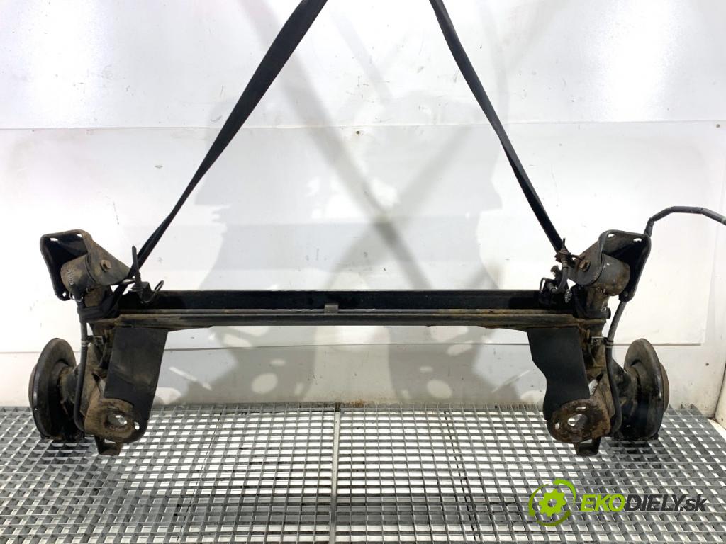 SKODA RAPID liftback 2017 85 kW 1.6 TDI 1598 Výstuha zad