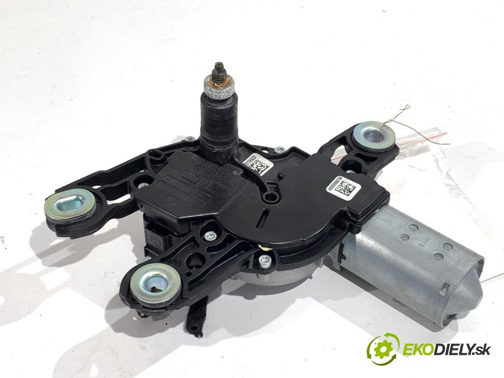 SKODA RAPID liftback 2017 85 kW 1.6 TDI 1598 Motor stieračov zad 5E5955711B