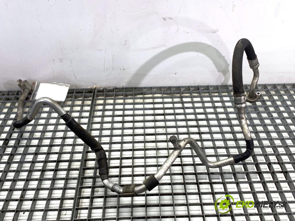 SKODA RAPID liftback 2017 85 kW 1.6 TDI 1598 rúrka klimatizácie 6C0816743N (Rúrka klimatizácie)