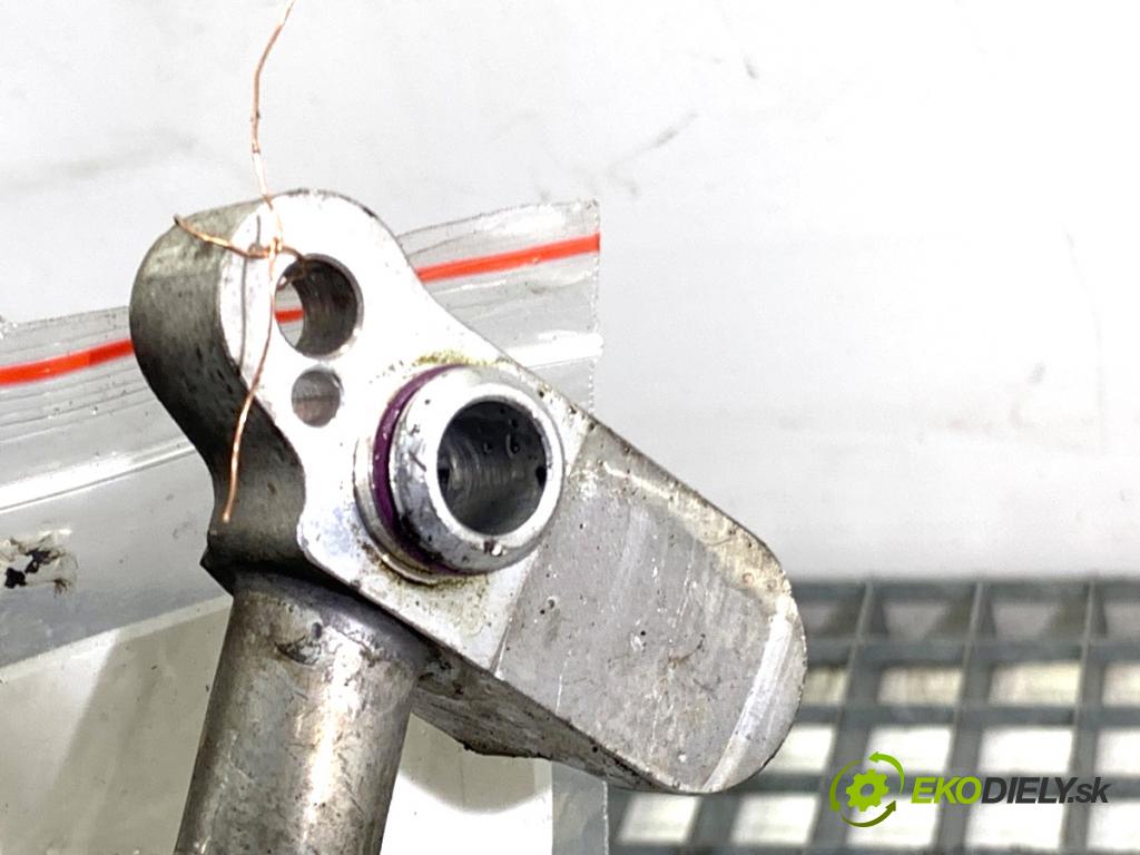 SKODA RAPID liftback 2017 85 kW 1.6 TDI 1598 rúrka klimatizace 6C0816743N (Trubka klimatizace)