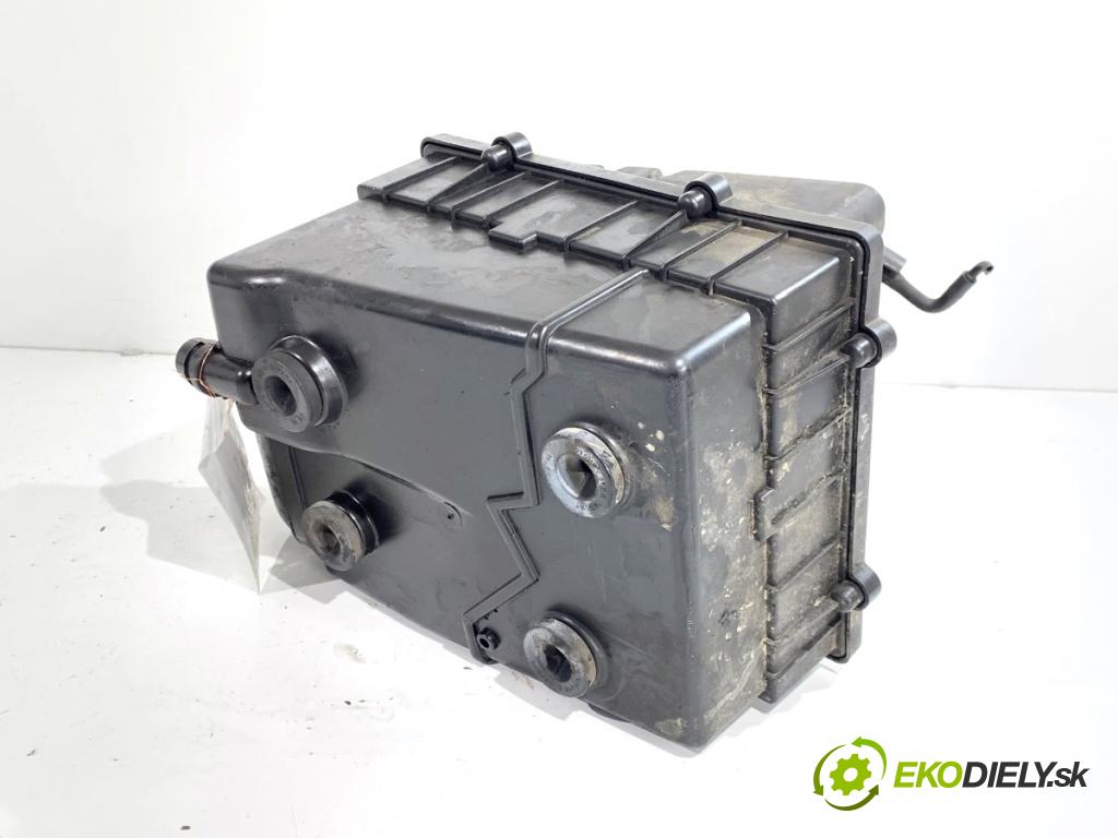 SKODA RAPID liftback 2017 85 kW 1.6 TDI 1598 Obal filtra vzduchu 6C0129601K (Obal vzduchového filtra)