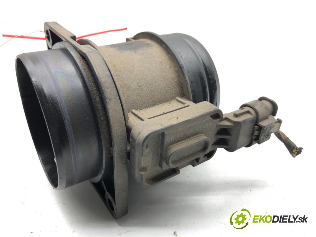 SKODA RAPID liftback 2017 85 kW 1.6 TDI 1598 váha vzduchu 04L906461B (Snímač hmotnosti vzduchu)