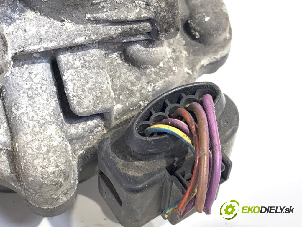 SKODA RAPID liftback 2017 85 kW 1.6 TDI 1598 Škrtiaca klapka 04L128059AA (Škrtiaca klapka)