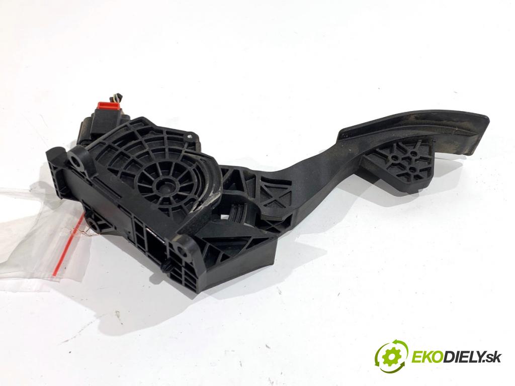 SKODA RAPID liftback 2017 85 kW 1.6 TDI 1598 Potenciometer plynu 6C1721503D (Potenciometer plynového pedálu)