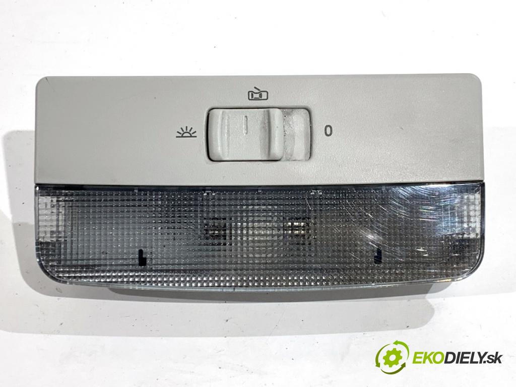 SKODA RAPID liftback 2017 85 kW 1.6 TDI 1598 Svetlo stropné 6L0947105B