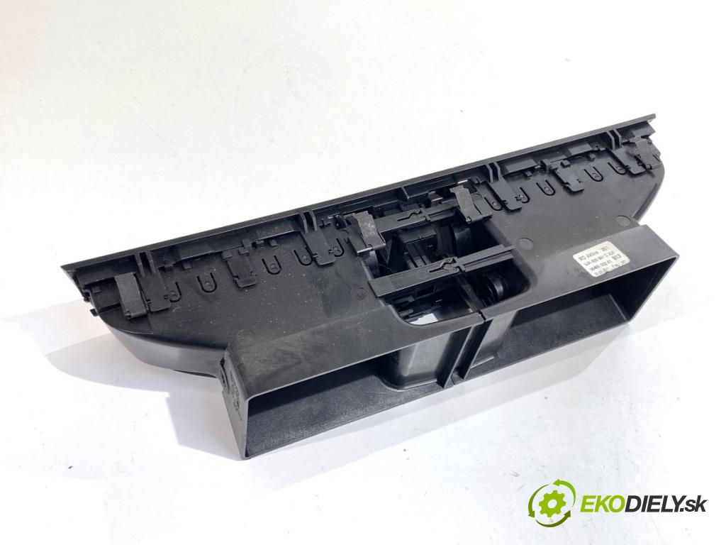 SKODA RAPID liftback 2017 85 kW 1.6 TDI 1598 Mriežky kúrenia predný 5JA820951C