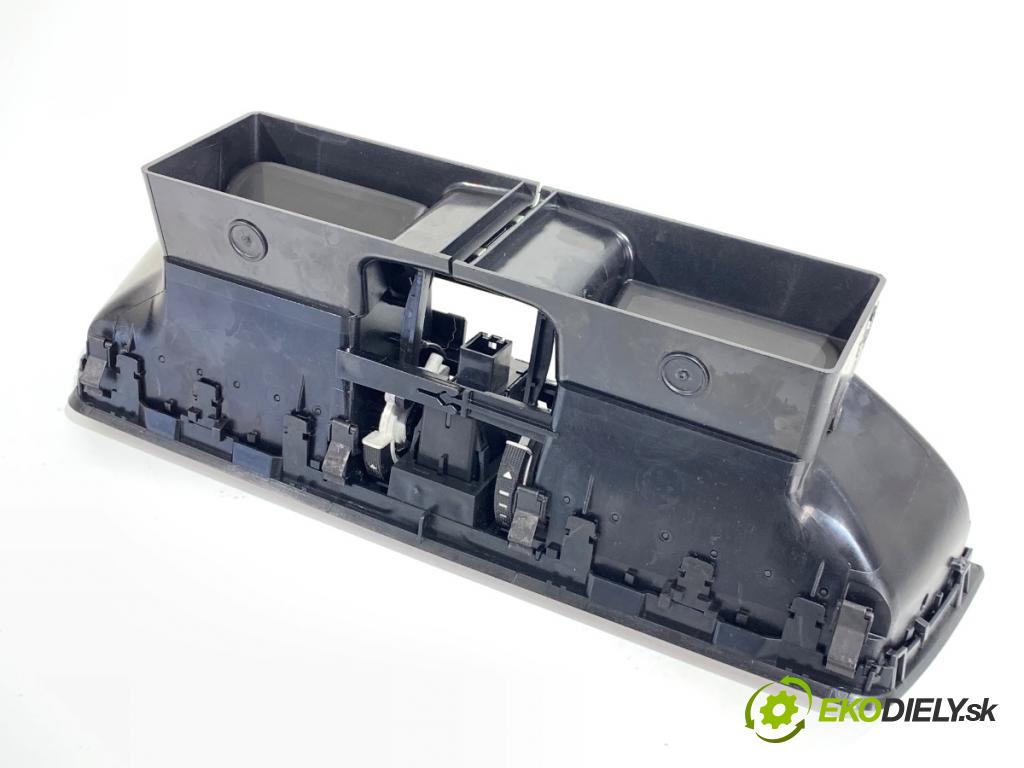 SKODA RAPID liftback 2017 85 kW 1.6 TDI 1598 Mriežky kúrenia predný 5JA820951C