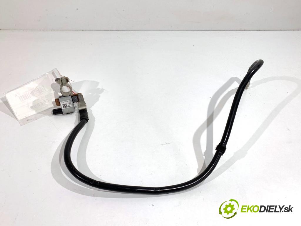 SKODA RAPID liftback 2017 85 kW 1.6 TDI 1598 svorka MINUS: 6C0915181E