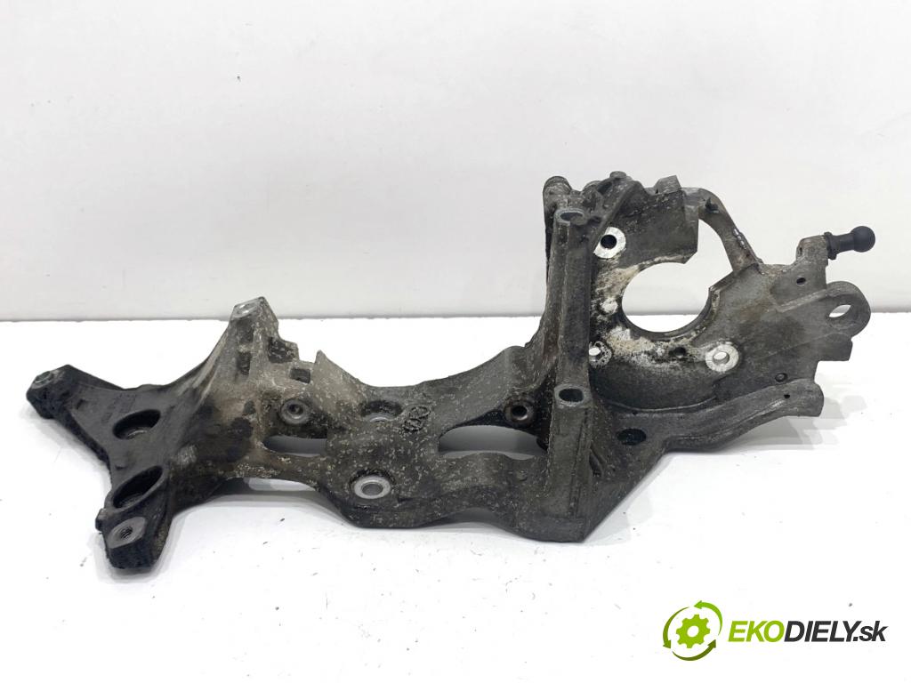 SKODA RAPID liftback 2017 85 kW 1.6 TDI 1598 Držiak uchytenia alternátora 04L903143B