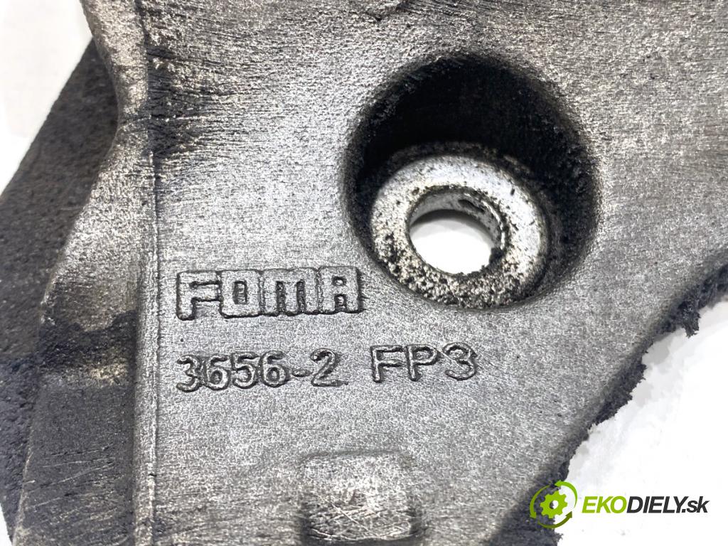 SKODA RAPID liftback 2017 85 kW 1.6 TDI 1598 Držiak uchytenia alternátora 04L903143B