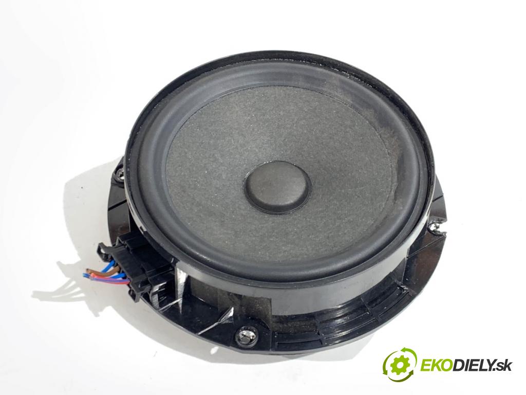 SKODA RAPID liftback 2017 85 kW 1.6 TDI 1598 reproduktor Dvere predný pravy 5JA035411D