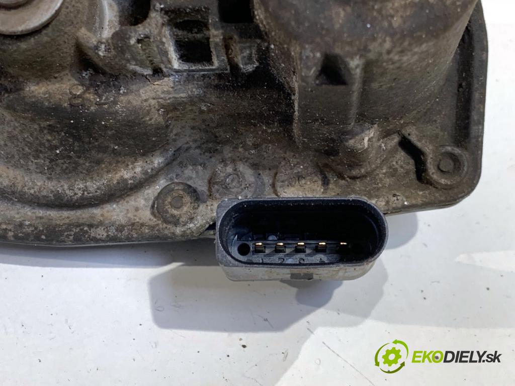 SKODA RAPID liftback 2017 85 kW 1.6 TDI 1598 Škrtiaca klapka VÝFUK: 5Q0253691J