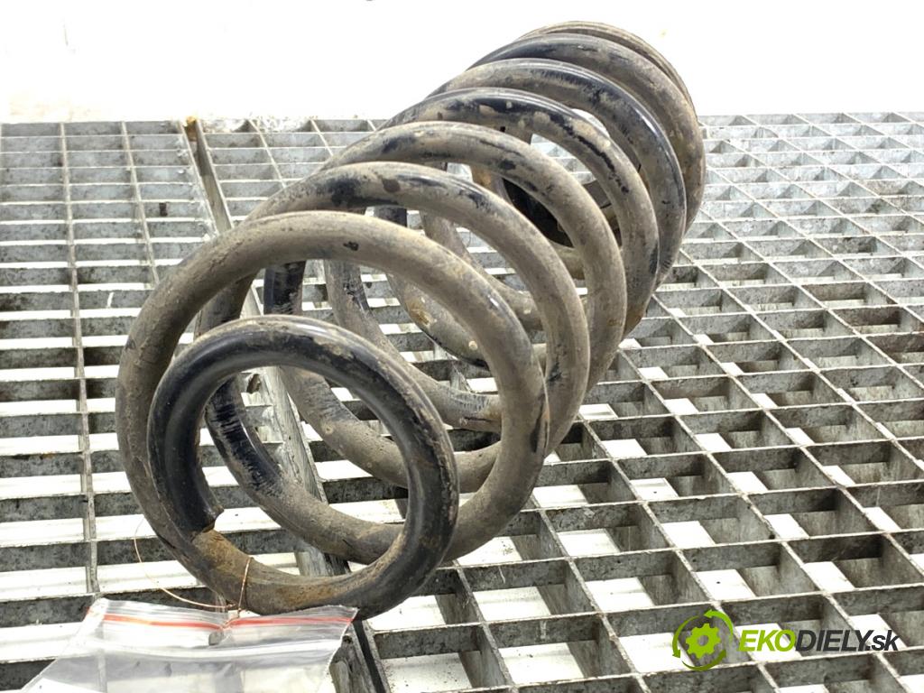 VW PASSAT B7 Kombi 2011 125 kW 2.0 TDI 1968 Pružina zad  (Kľučka dverí ostatné)