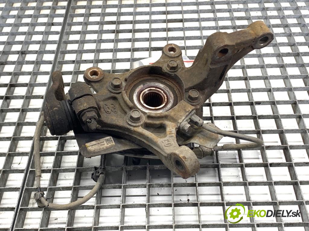 KIA CEED Kombi 2018 66 kW 1.4 CRDi 90 1396 náboj pravý přední část