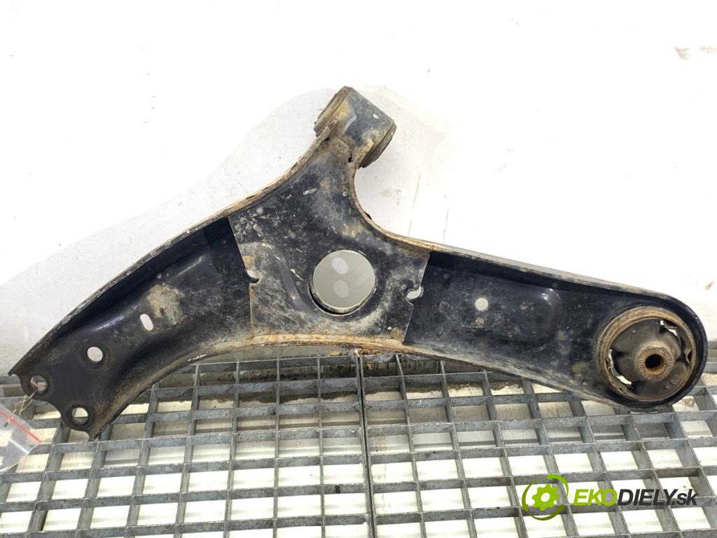 KIA CEED Kombi 2018 66 kW 1.4 CRDi 90 1396 Rameno pravy predný