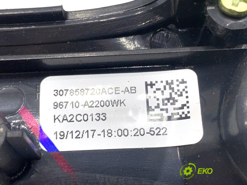 KIA CEED Kombi 2018 66 kW 1.4 CRDi 90 1396 SPÍNAČE: volantu 96710-A2200WK