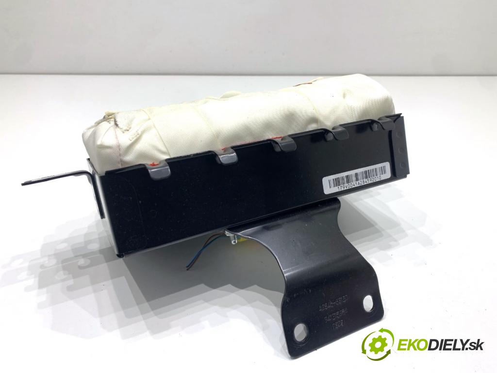 KIA CEED Kombi 2018 66 kW 1.4 CRDi 90 1396 AirBag spolujazdca 84530-A2000 (Airbag)