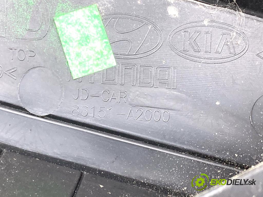 KIA CEED Kombi 2018 66 kW 1.4 CRDi 90 1396 torpédo plast pod čelní okno 86151-A2000 (Plast pod čelním sklem)