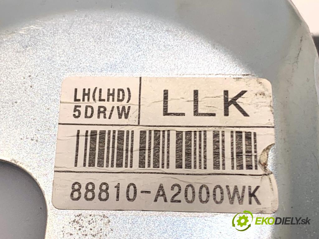 KIA CEED Kombi 2018 66 kW 1.4 CRDi 90 1396 držák bezpečnost levý přední část 88810-A2000