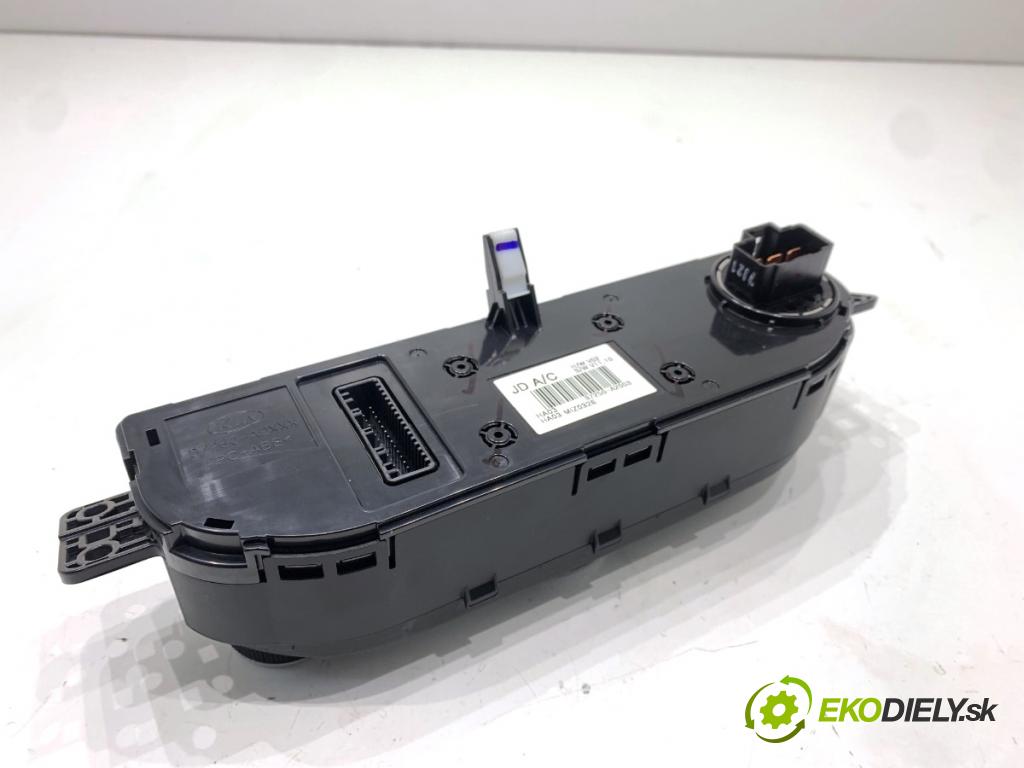 KIA CEED Kombi 2018 66 kW 1.4 CRDi 90 1396 Panel ovládania kúrenia 97250-A2003 (Prepínacie páčky pod volantom)